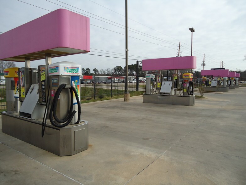 879 Bert Kouns Industrial Loop, Shreveport, LA à vendre - Photo du bâtiment - Image 3 de 10