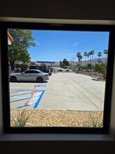 465 E Palmdale Blvd, Palmdale, CA à louer Photo intérieure- Image 2 de 19