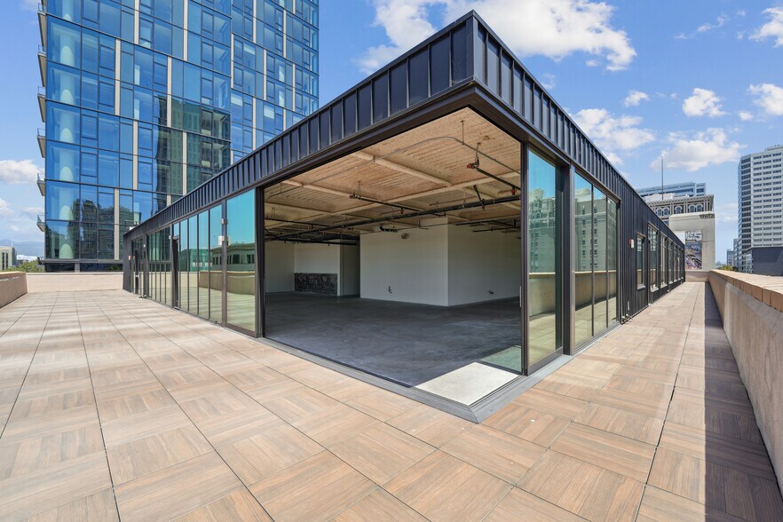 1910 Broadway, Oakland, CA à louer - Photo du bâtiment - Image 2 de 6