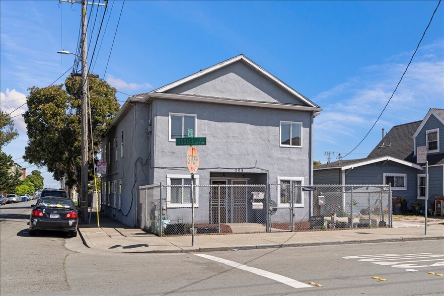 203 Bissell Ave, Richmond, CA for sale - Building Photo - Image 3 of 24
