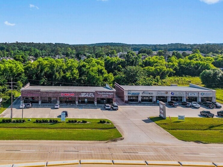 18441 Highway 105 W, Montgomery, TX for lease Primary Photo- Image 1 of 11