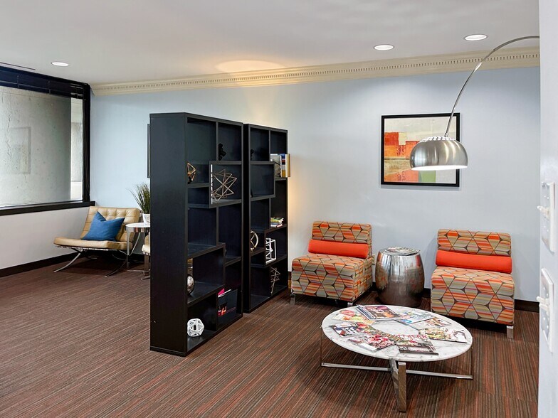 2000-2100 SouthBridge Pky, Birmingham, AL à louer - Photo intérieure - Image 3 de 25