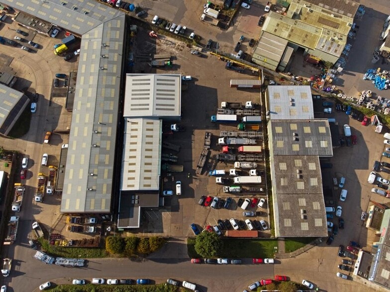 5 Moss Rd, Witham for sale - Building Photo - Image 3 of 12