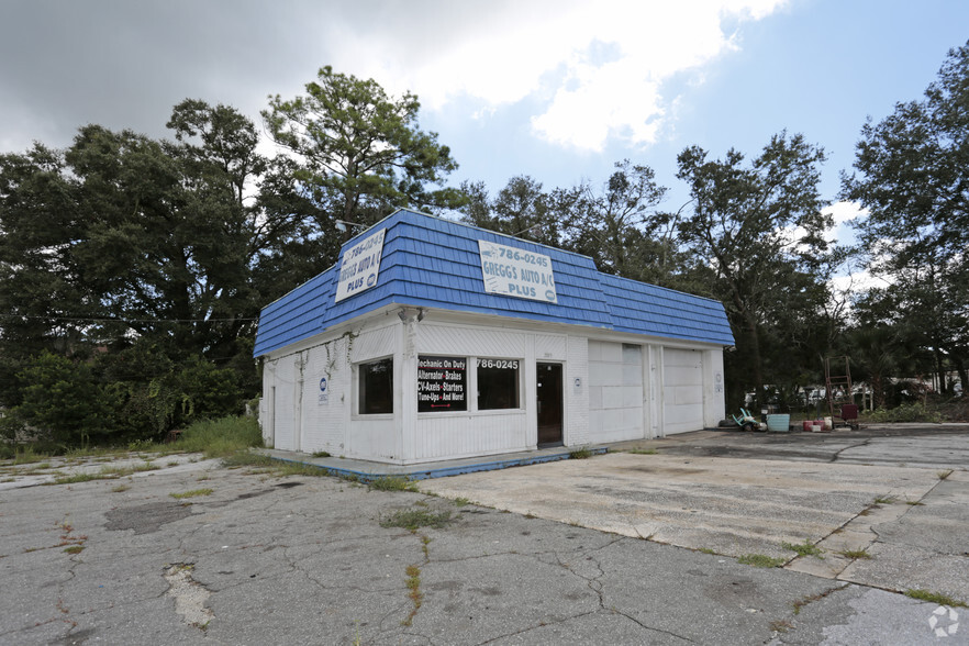 2009 Lane Ave, Jacksonville, FL for sale - Building Photo - Image 1 of 1