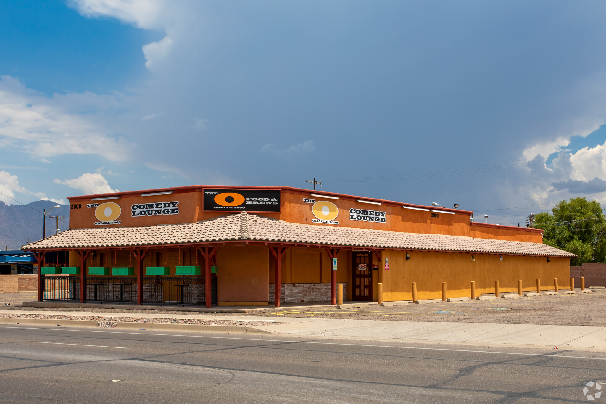 2000 N Oracle Rd, Tucson, AZ à vendre Photo du bâtiment- Image 1 de 1