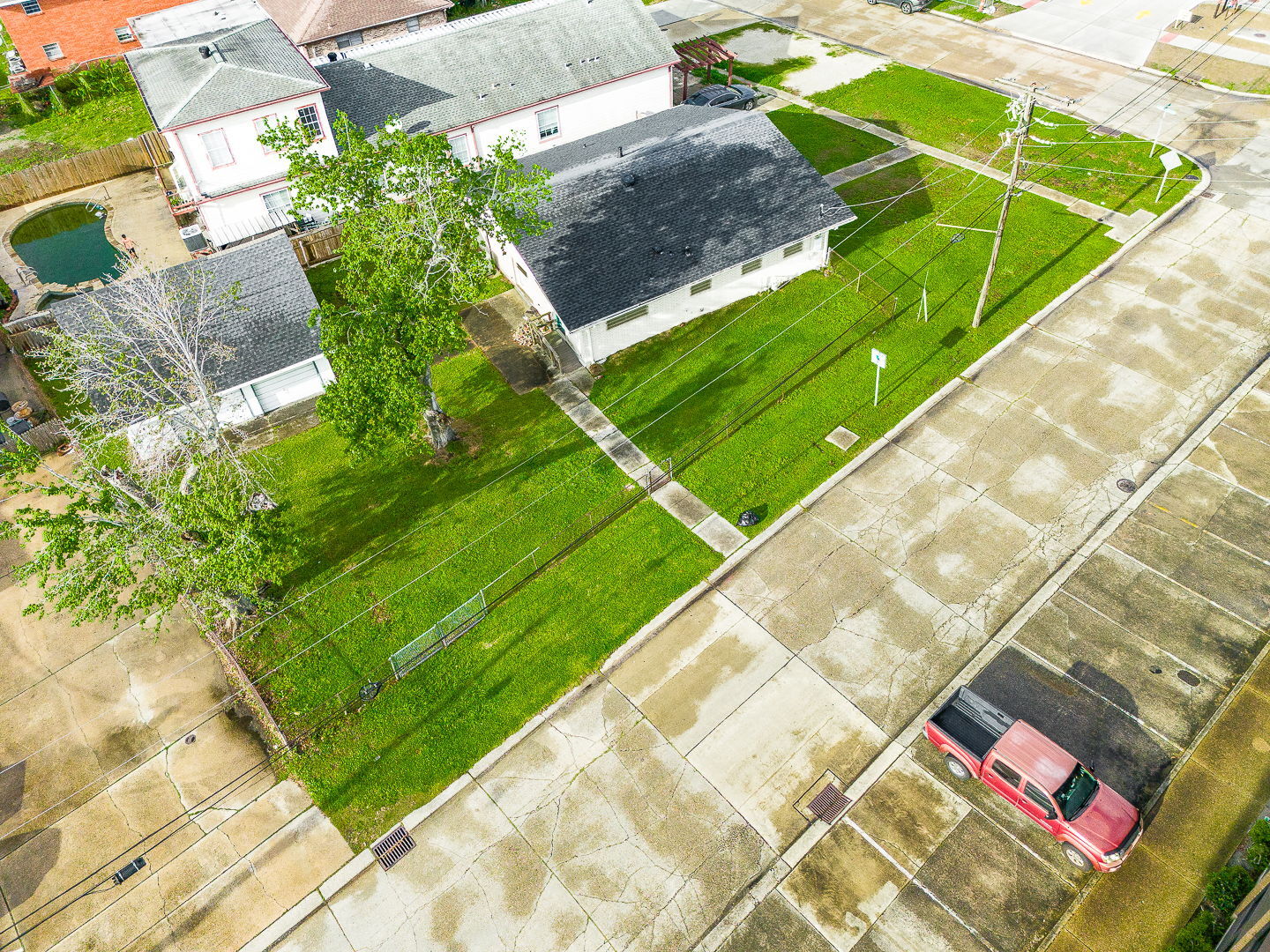 2800 Lake Villa Dr, Metairie, LA for sale Primary Photo- Image 1 of 23