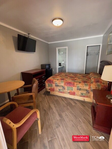605 W. U.S. Hwy 70, Lockney, TX à vendre - Photo intérieure - Image 3 de 8