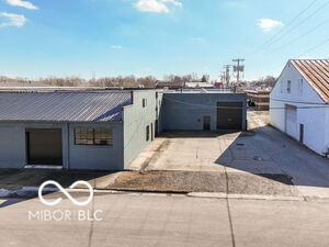 2401 S Monroe St, Muncie, IN à vendre - Photo du bâtiment - Image 3 de 22