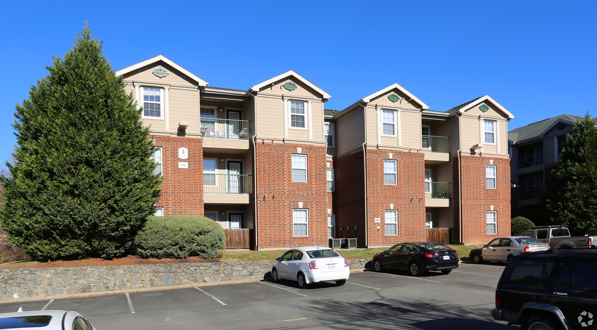 100 Wahoo Way, Charlottesville, VA à vendre Photo principale- Image 1 de 1