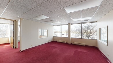 7601 S Kostner Ave, Chicago, IL à louer Numérisation 3D de Matterport- Image 1 de 8