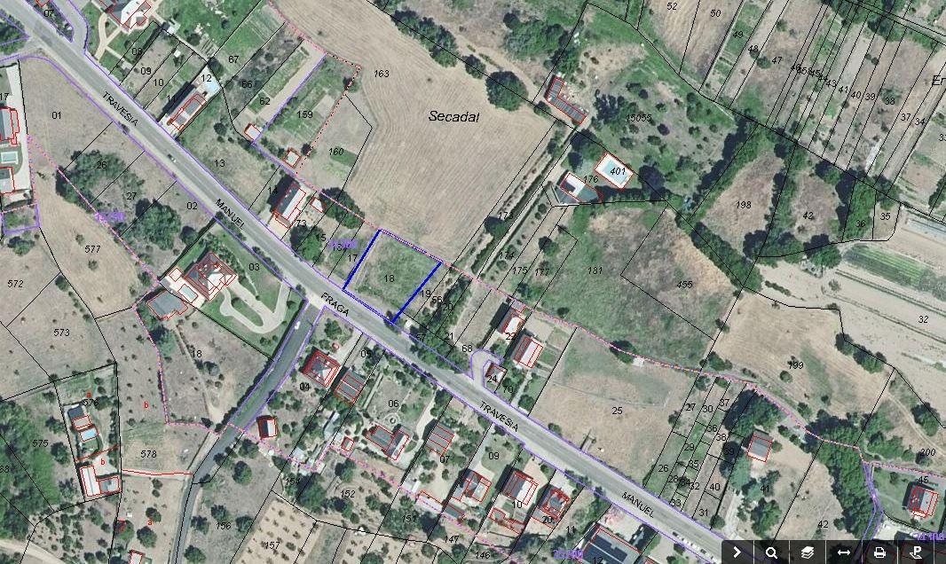 Manuel, 63, Molinaseca, León à vendre Photo du bâtiment- Image 1 de 9