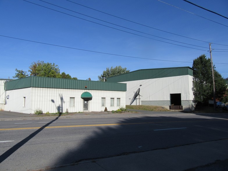 75 S Central Ave, Mechanicville, NY à vendre - Photo principale - Image 1 de 1