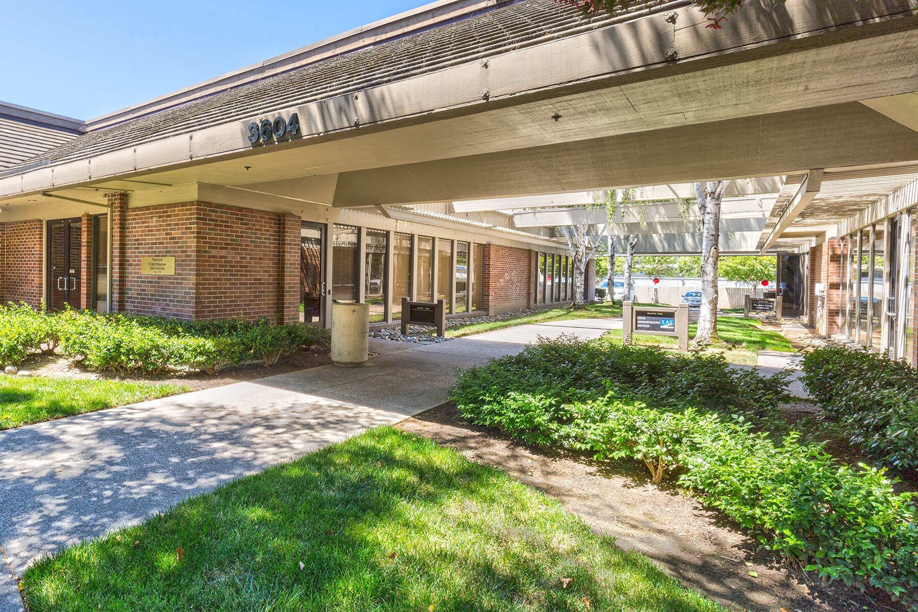 3626 Fair Oaks Blvd, Sacramento, CA for lease Building Photo- Image 1 of 12