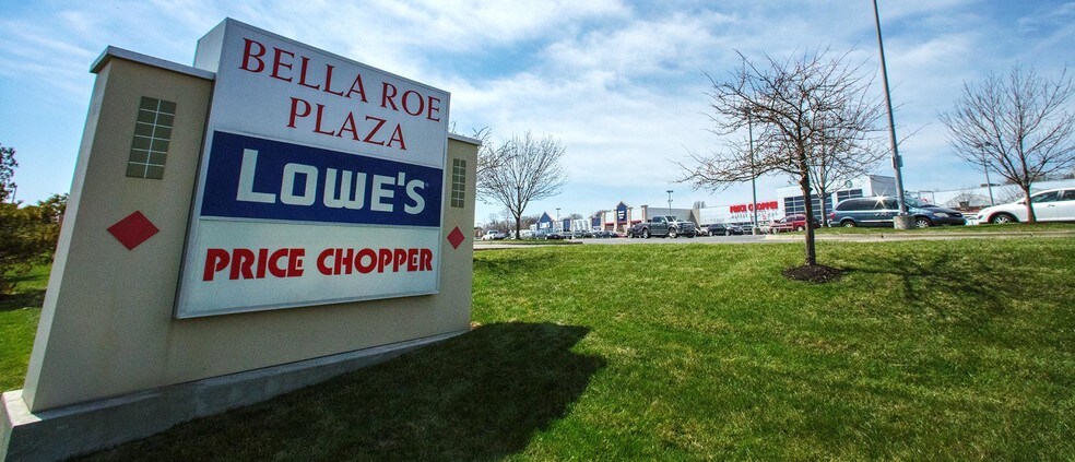 4980-4988 Roe Blvd, Roeland Park, KS à louer - Photo du bâtiment - Image 3 de 10