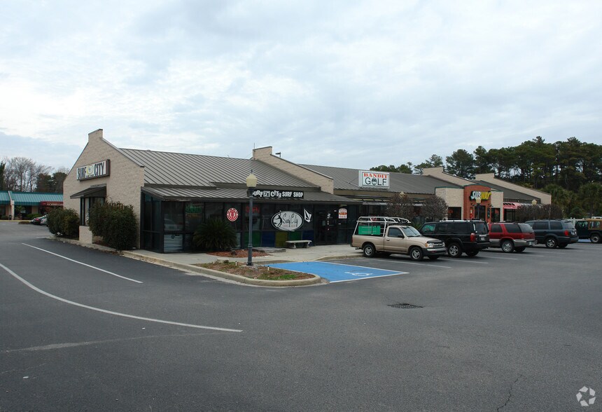 3300 Highway 17 Business South, North Myrtle Beach, SC à louer - Photo du bâtiment - Image 3 de 9