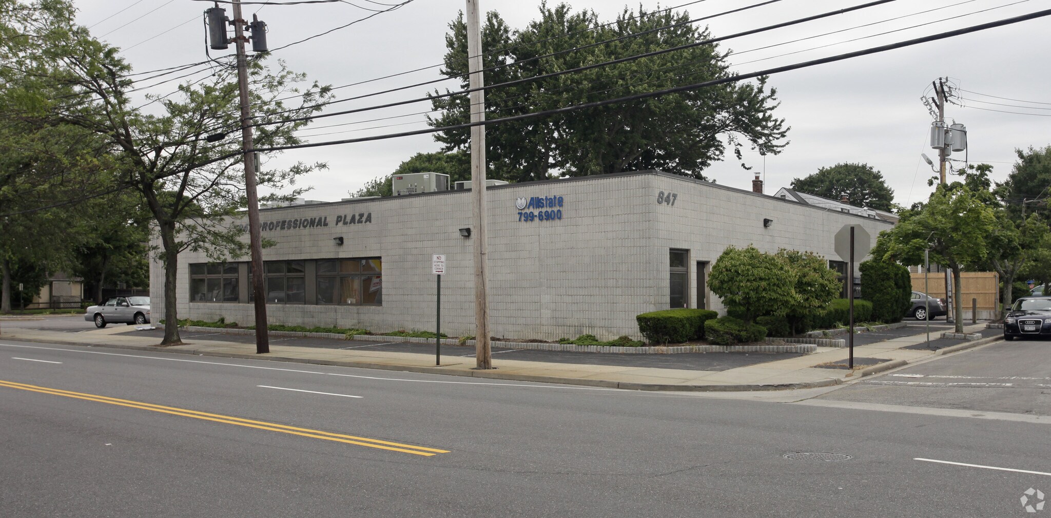 847 N Broadway, Massapequa, NY for lease Primary Photo- Image 1 of 5