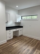 5433 Chumuckla Hwy, Pace, FL for lease Interior Photo- Image 2 of 6