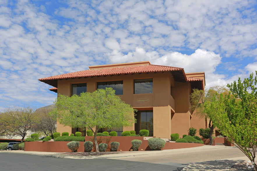 3561 E Sunrise Dr, Tucson, AZ à vendre - Photo du bâtiment - Image 1 de 1