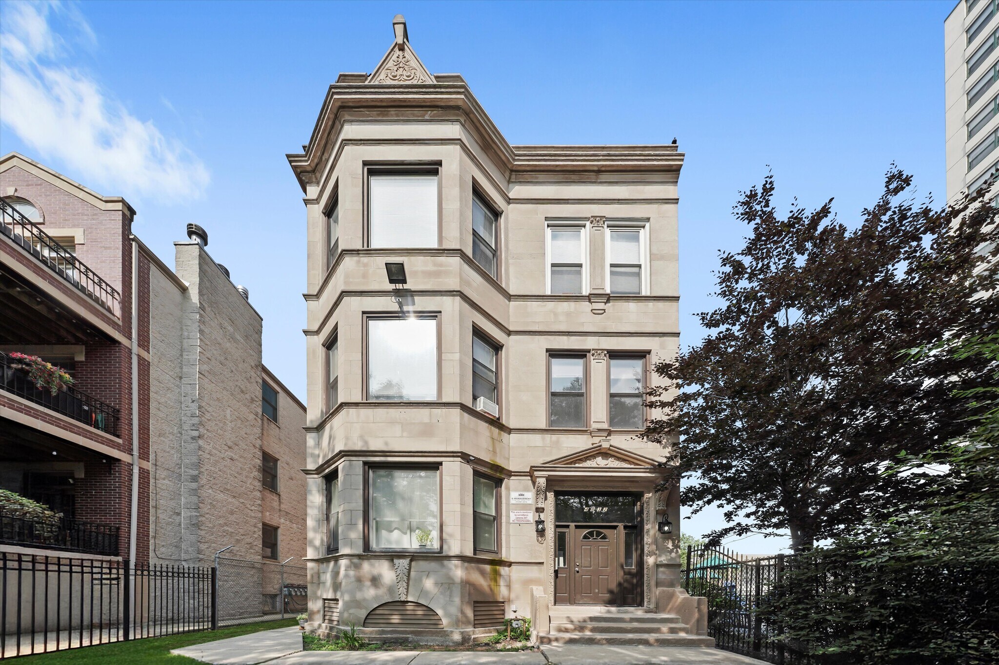 4832 N Winthrop Ave, Chicago, IL à vendre Photo principale- Image 1 de 1