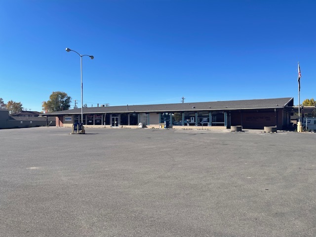 556-585 Pershing St, Craig, CO for lease Primary Photo- Image 1 of 4