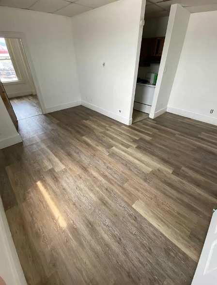 14 E Pike St, Houston, PA for sale - Building Photo - Image 3 of 23