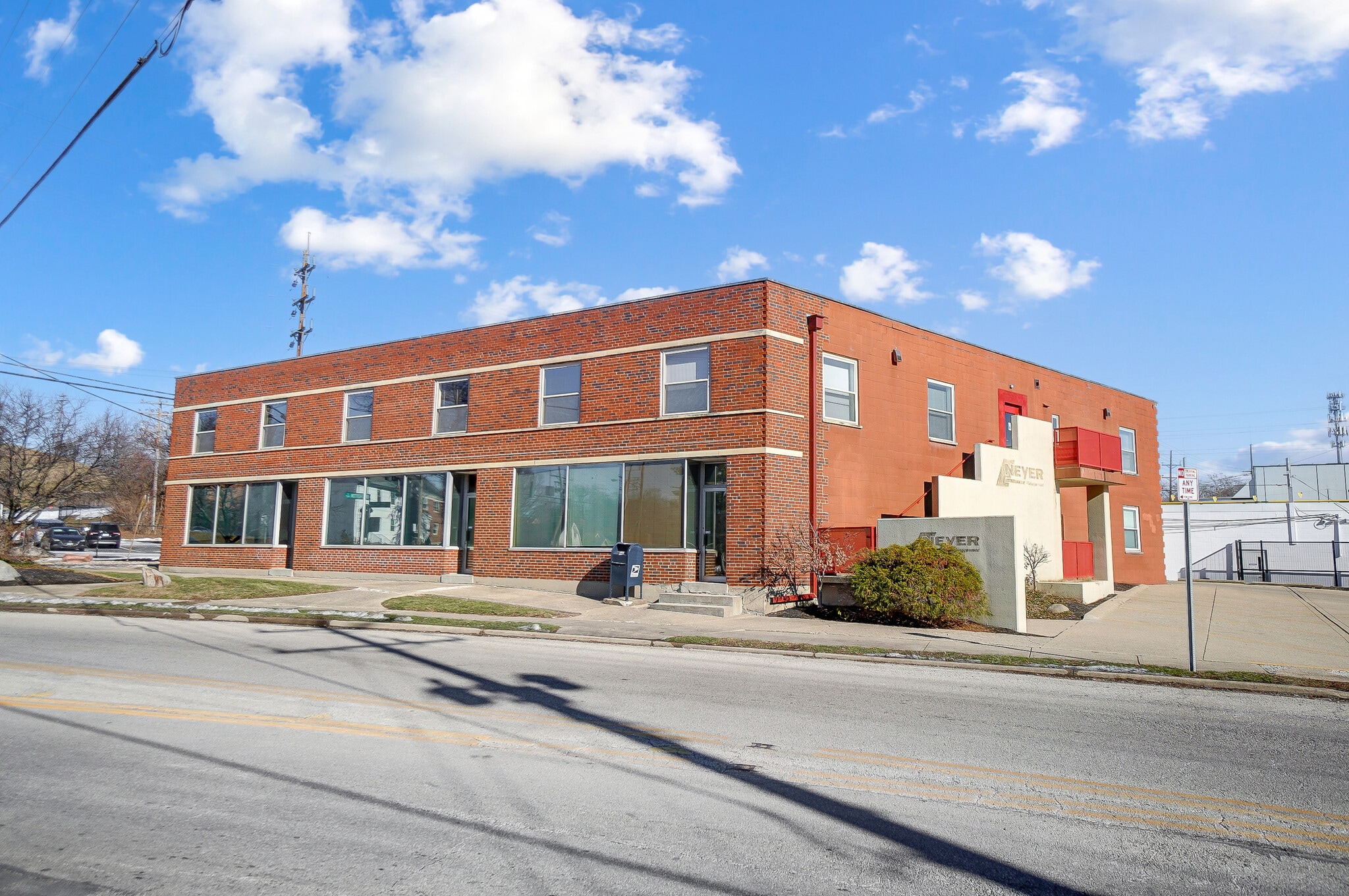 3925-3927 Brotherton Rd, Cincinnati, OH for sale Building Photo- Image 1 of 93