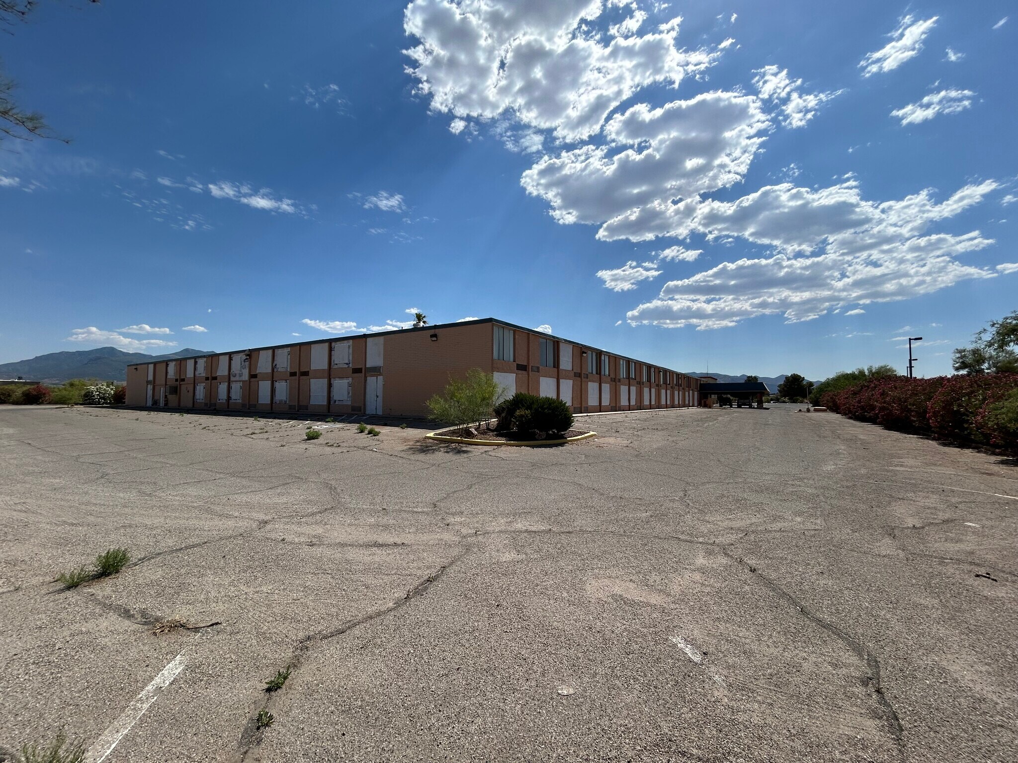 1631 S Highway 92, Sierra Vista, AZ for sale Building Photo- Image 1 of 23