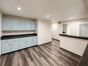 1721 Cimarron Trl, Hurst, TX for sale Interior Photo- Image 2 of 4