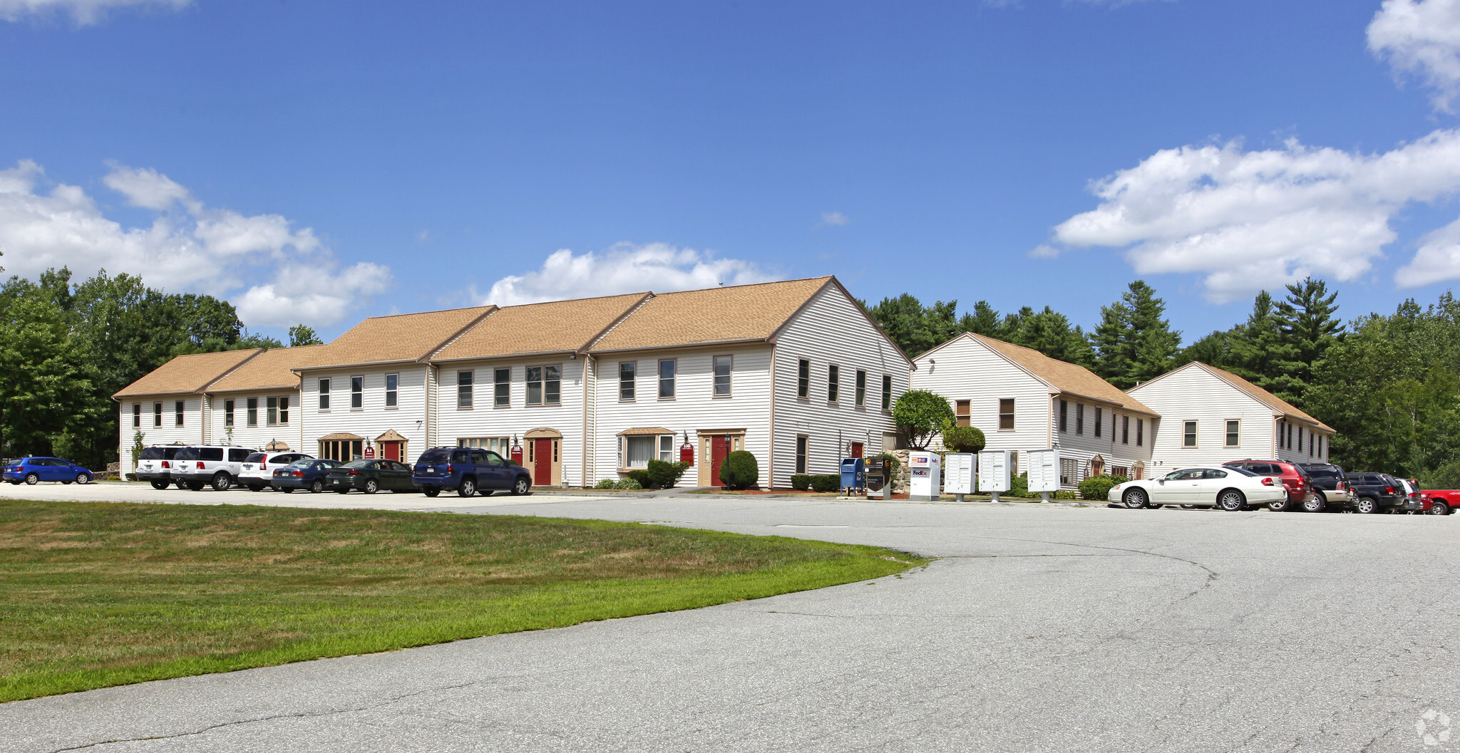 12 Parmenter Rd, Londonderry, NH à vendre Photo principale- Image 1 de 1