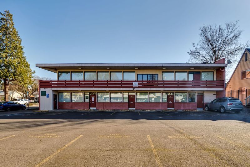 1200 High St, Eugene, OR for lease - Building Photo - Image 3 of 7