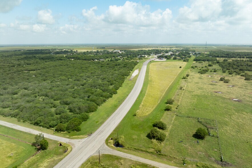 Highway 35, Tivoli, TX à vendre - Photo principale - Image 1 de 5
