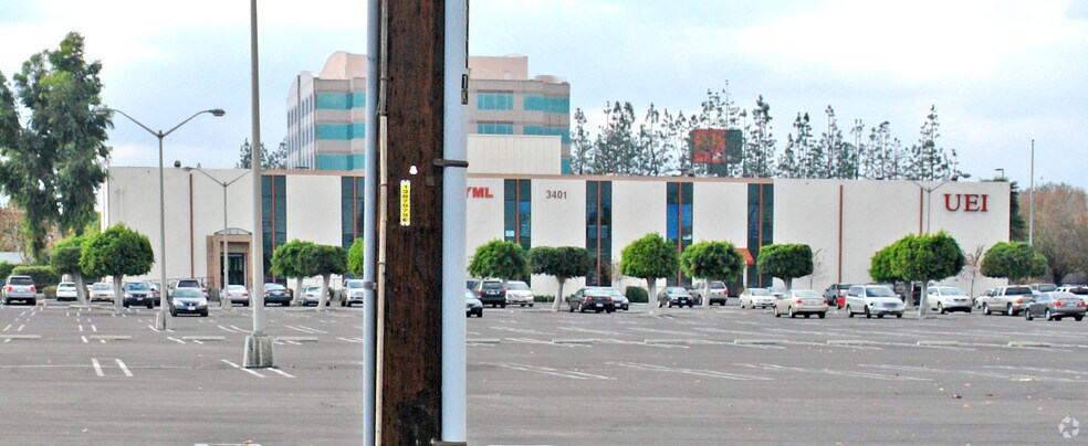 3401 Rio Hondo Ave, El Monte, CA à louer - Photo du bâtiment - Image 2 de 6