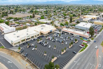 3006 Ming Ave, Bakersfield, CA - Aérien  Vue de la carte