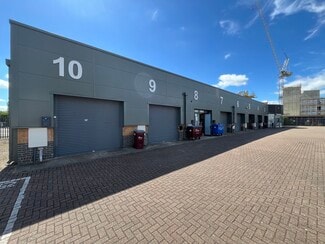 Plus de détails pour Swallowfields, Welwyn Garden City - Industriel à louer