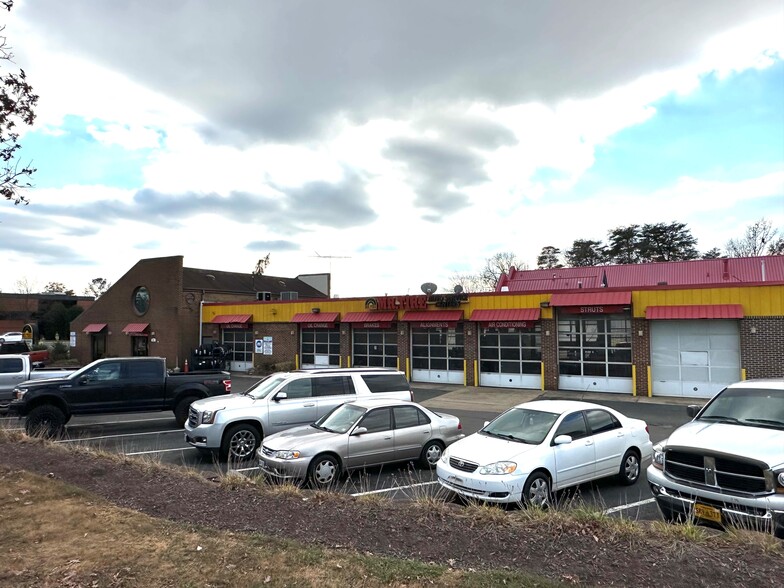 200-B Davis Dr, Sterling, VA for sale - Primary Photo - Image 1 of 2