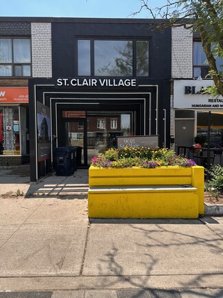 Plus de détails pour 805 St Clair Ave W, Toronto, ON - Vente au détail à vendre