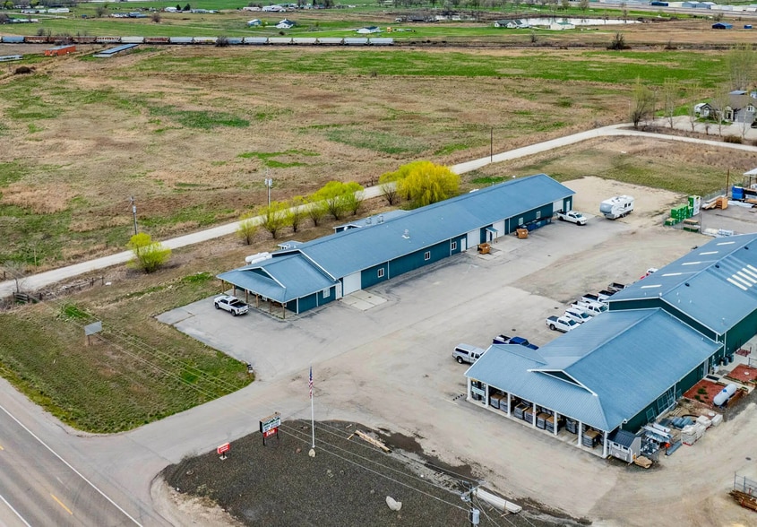 2447 W Highway 52, Emmett, ID à louer - Photo du bâtiment - Image 3 de 5