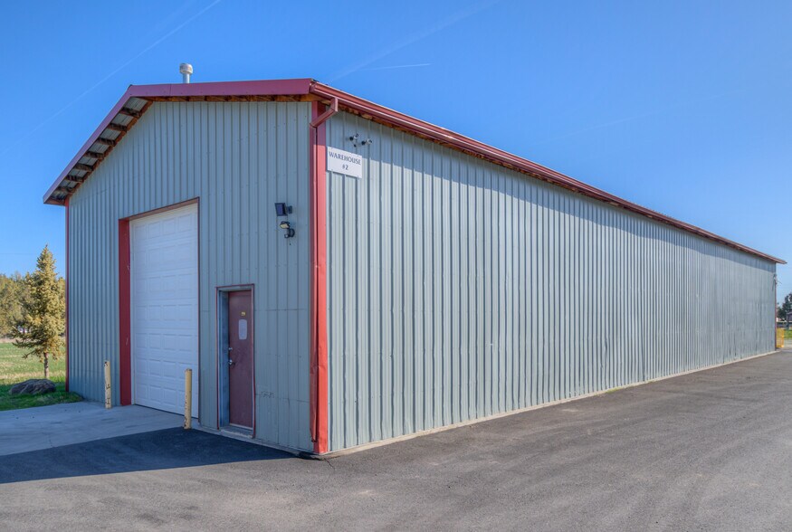 19330 Pinehurst Rd, Bend, OR à vendre - Photo principale - Image 1 de 4