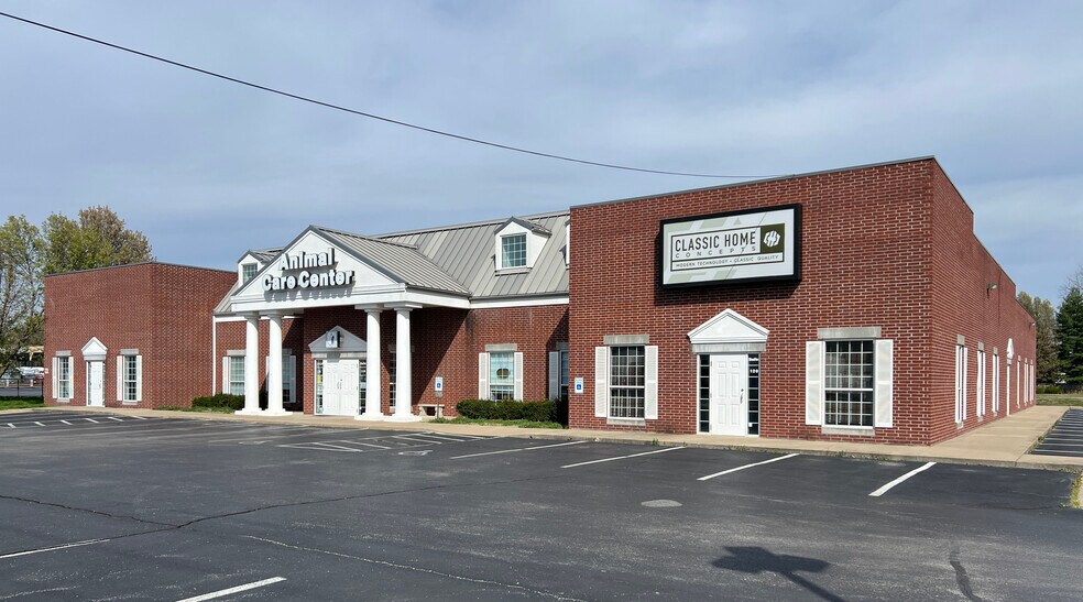 2424 S Campbell Ave, Springfield, MO for lease - Building Photo - Image 2 of 2