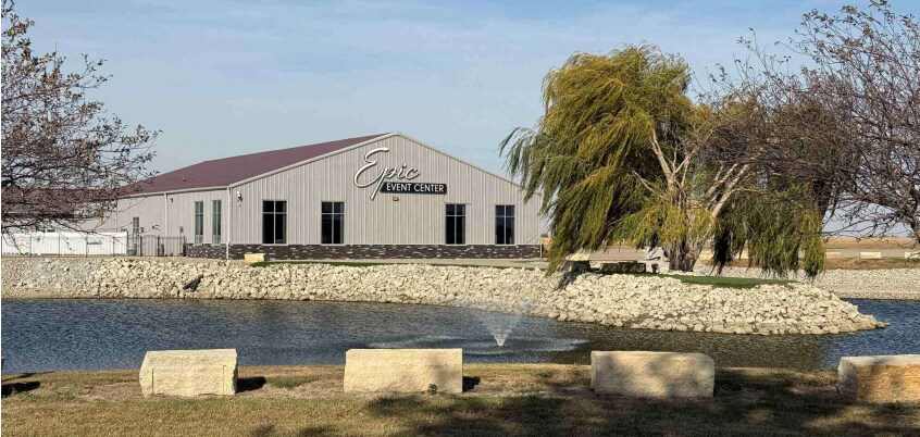 2987 Epic Dr, Marion, IA à vendre - Photo du bâtiment - Image 2 de 12