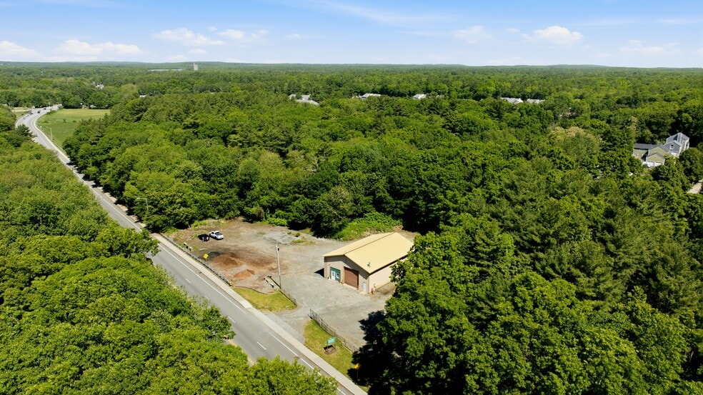 86 Eastman St, Mansfield, MA for sale - Building Photo - Image 3 of 29