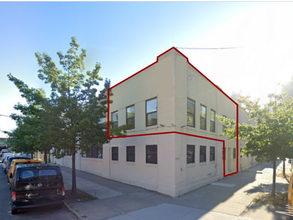 13-05 44th Ave, Long Island City, NY for lease Building Photo- Image 2 of 8