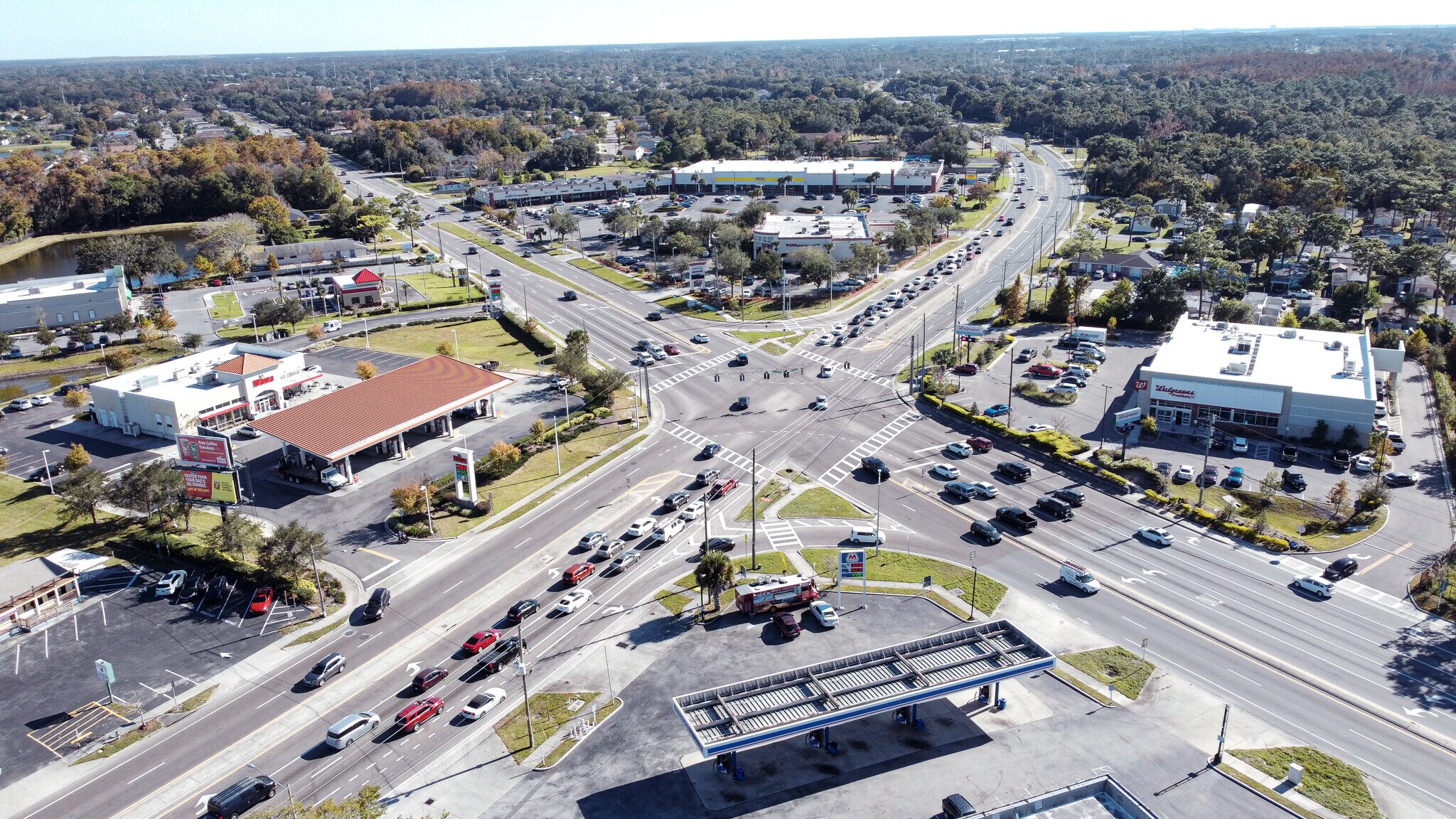 7342-7390 Curry Ford Rd, Orlando, FL à louer Photo du bâtiment- Image 1 de 9