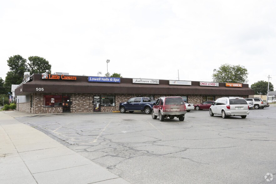 505 W Main St, Lowell, MI à louer - Photo principale - Image 1 de 7
