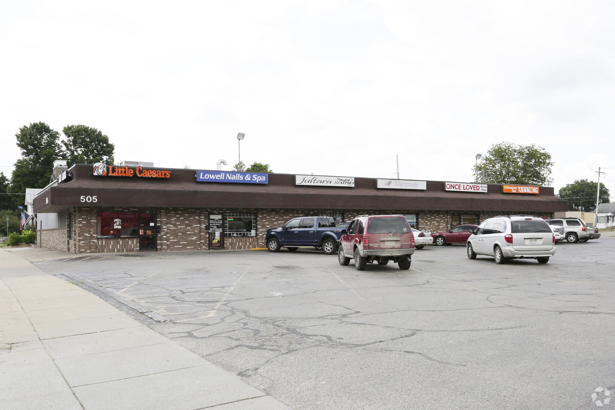 505 W Main St, Lowell, MI à louer Photo principale- Image 1 de 8