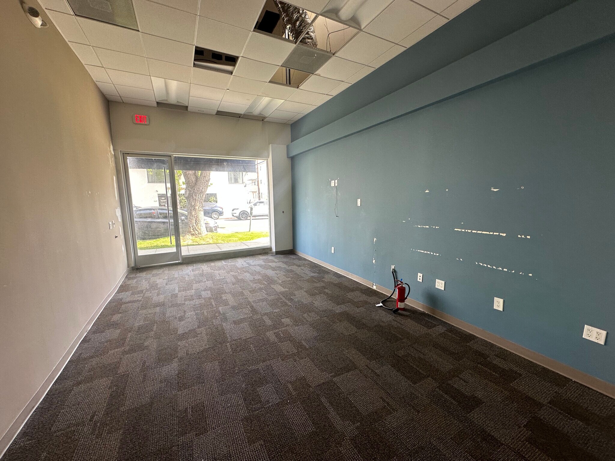 625 Montana Ave, Santa Monica, CA à louer Photo du bâtiment- Image 1 de 3