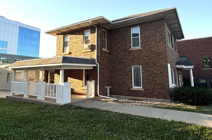 110 S Broad St, Mankato, MN à louer - Photo du bâtiment - Image 3 de 6