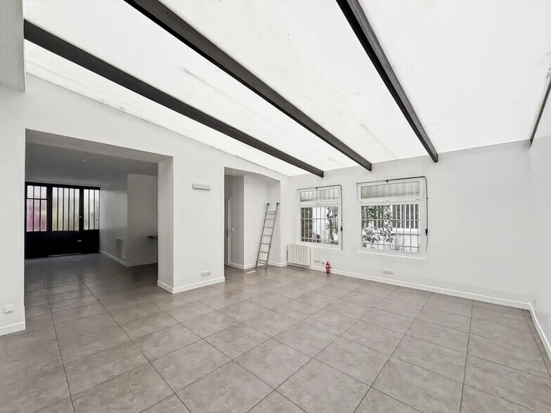Avenue Parmentier, Paris for lease - Building Photo - Image 2 of 6