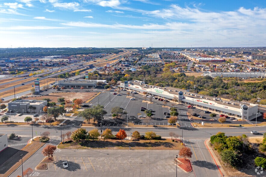 6407 W Loop 1604 N, San Antonio, TX à vendre - Aérien - Image 3 de 6