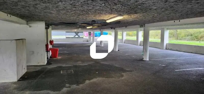 Office in Mérignac for lease - Building Photo - Image 2 of 17